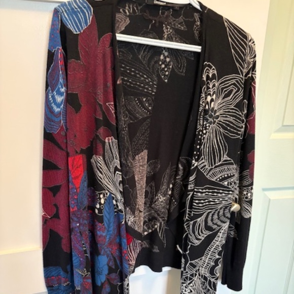 DESIGUAL open waterfall cardigan sz XS (S) black with multicolour floral pattern - Picture 2 of 16